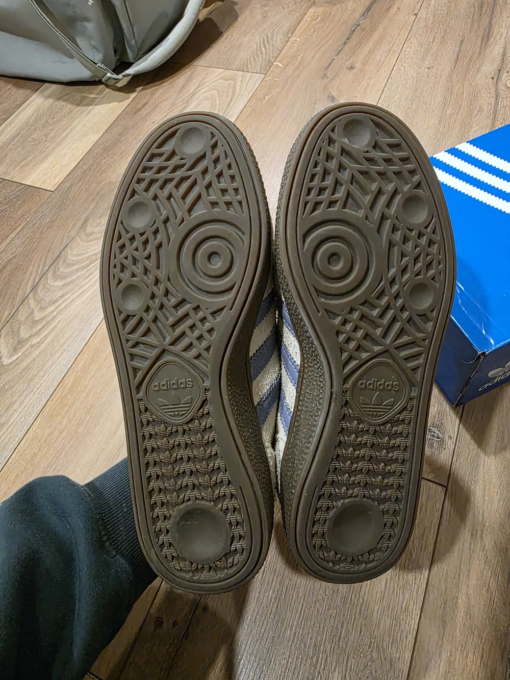 Handball Spezial Suede Sneakers
